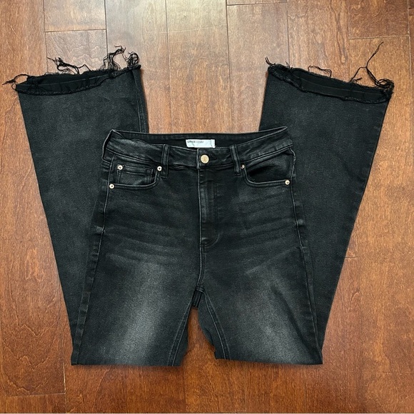 Garage Women’s Black Flared Women's Jeans with Copper Hardware, Size 28 - Picture 2 of 14